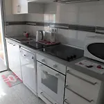 Appartamento Cerca De La Playa Con Terraza Y Parking En Roses, Costa Brava - Es-204-55 *