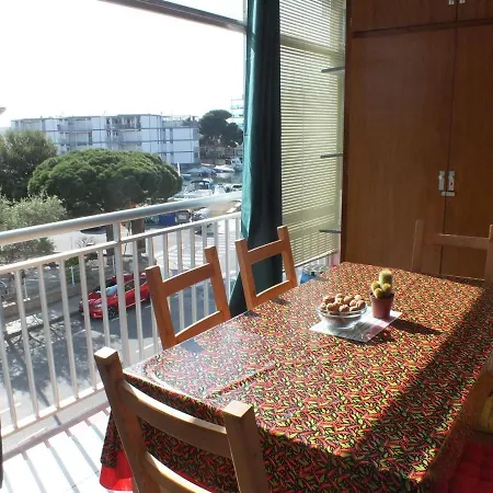 Apartment Cerca De La Playa Con Terraza Y Parking En Roses, Costa Brava - Es-204-55