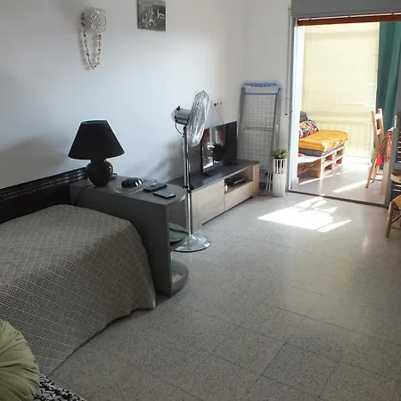 Cerca De La Playa Con Terraza Y Parking En Roses, Costa Brava - Es-204-55 *